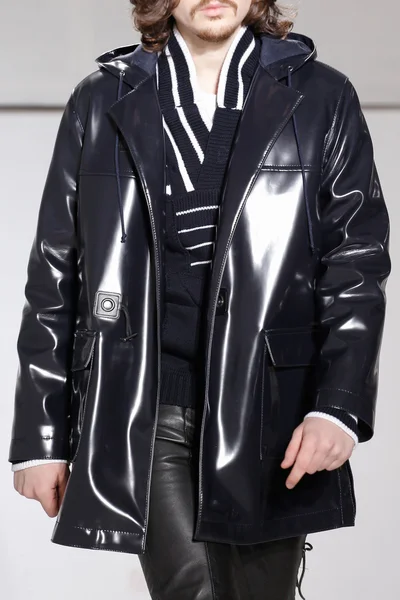 Look 40